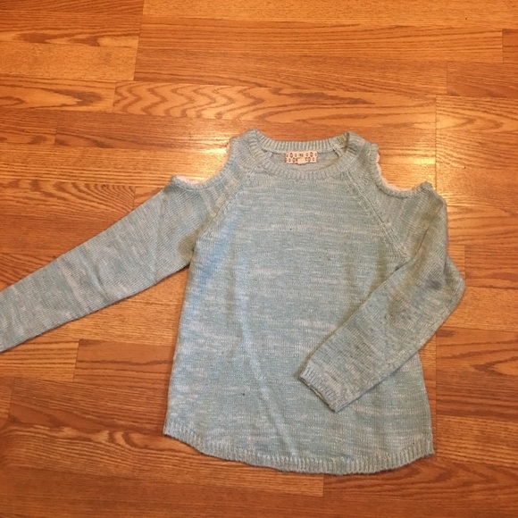 Pink Republic Other - ❤️5 for $25 Cute and Soft Sweater Size M